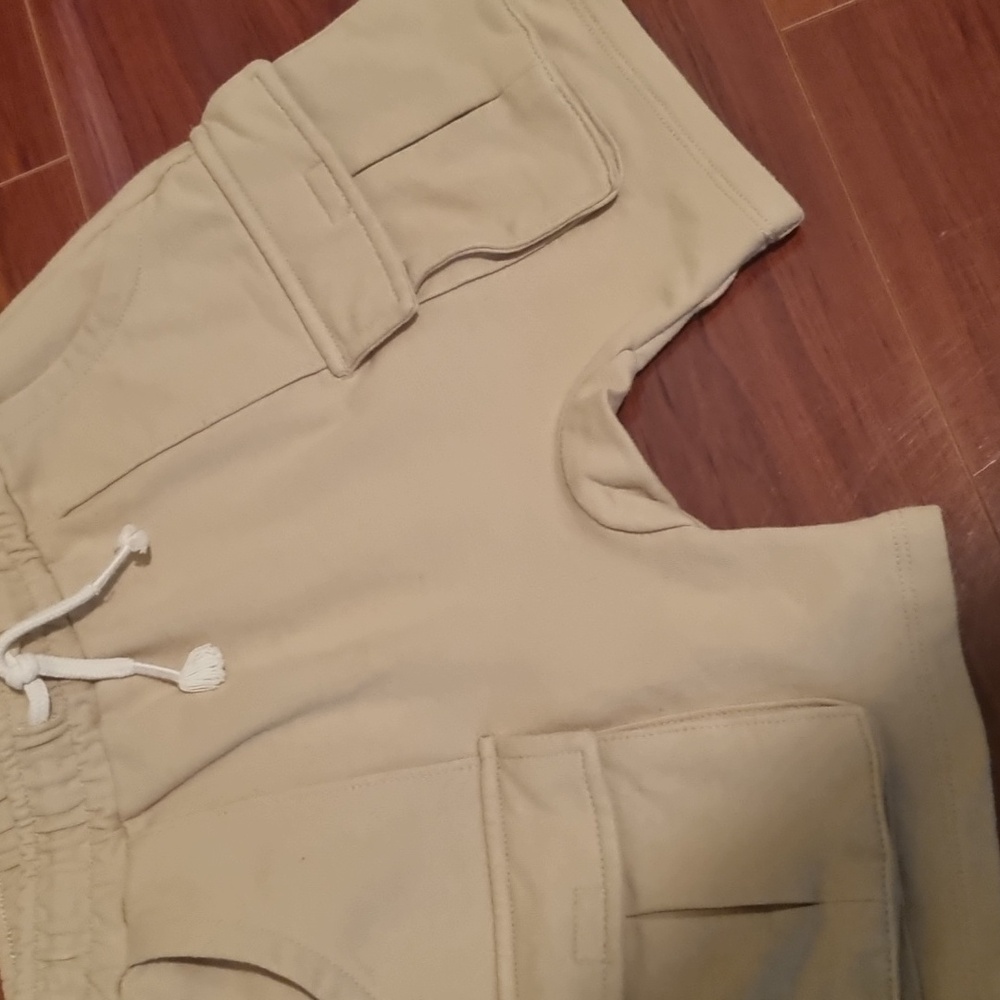 Easy-Peasy Hoodie & Shorts Set Cream Size 3T - Picture 11 of 15